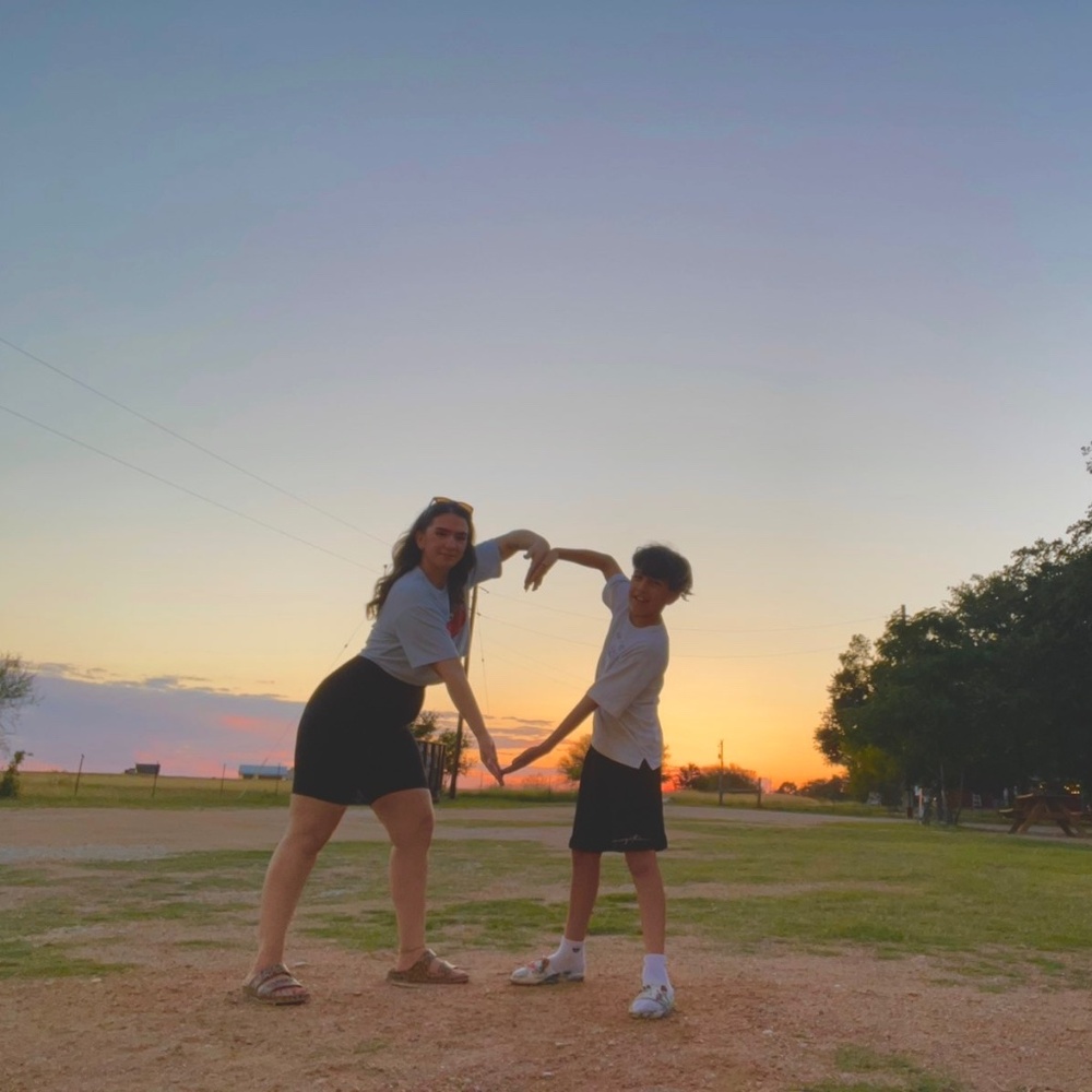 Meet your Posher, Ariana